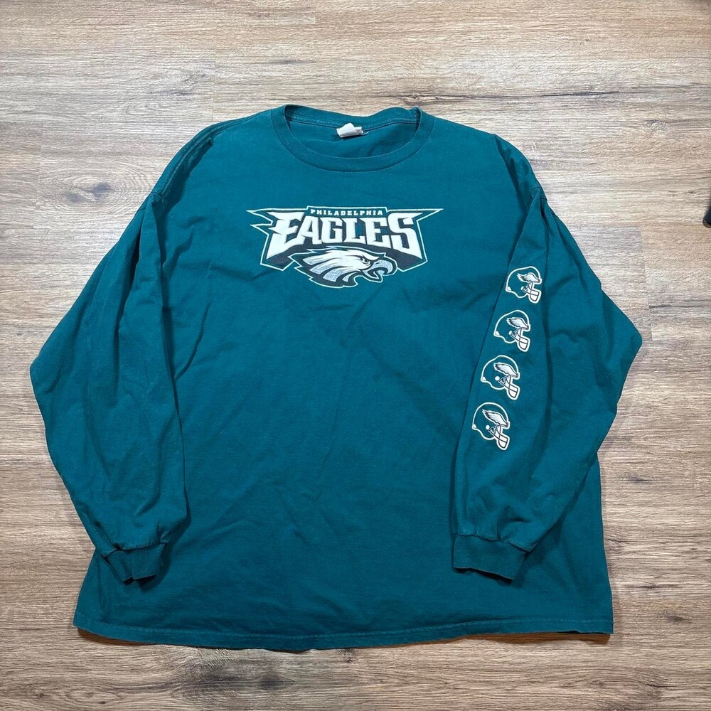 NFL Men's Green and Blue T-shirt